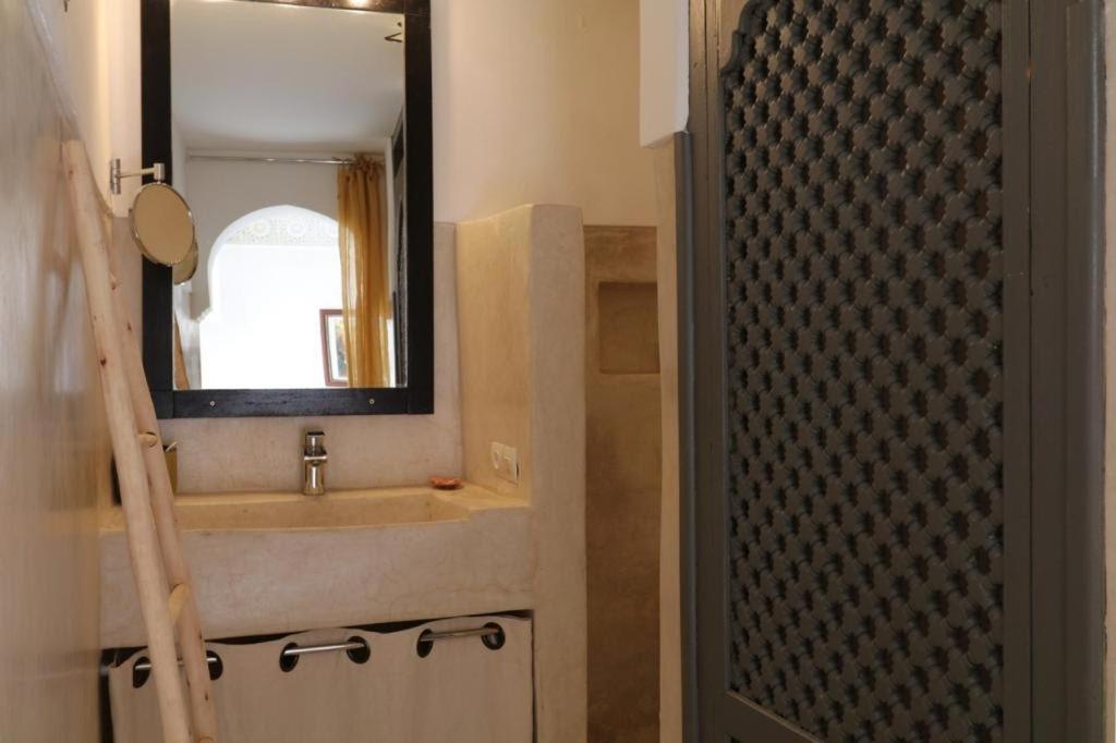 103Riad Pool Rooftop & Hammam Marrakesh Bagian luar foto